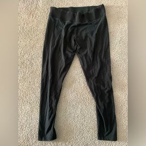 Victoria’s Secret PINK black leggings. XL.
